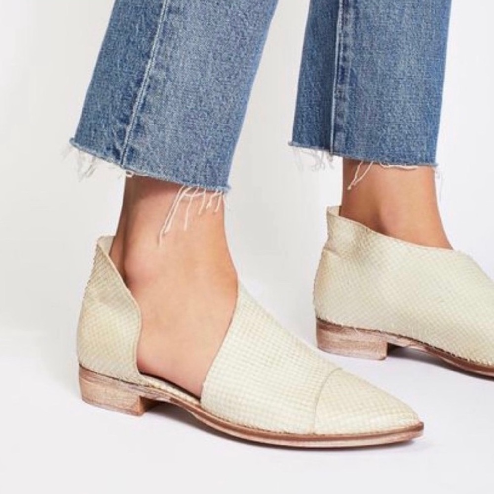 NEW Free People Royale White Leather D'Orsay Pointed Toe Booties